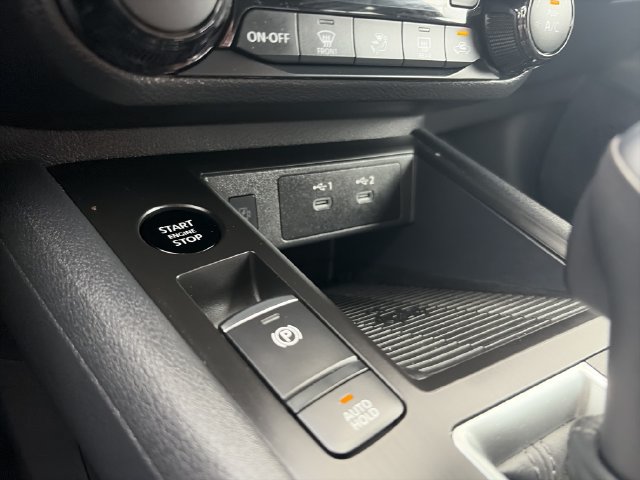 Used 2026 Nissan Kicks SV w/ Cold Weather Package AWD/4WD image 31