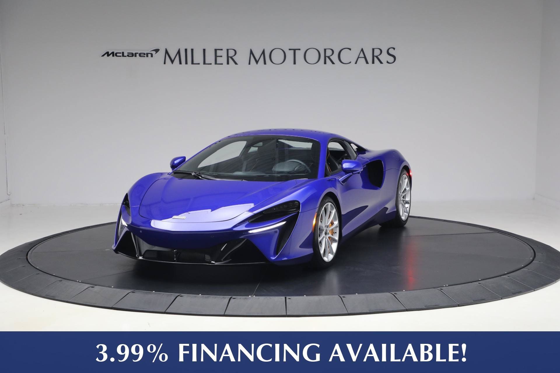 Used 2024 McLaren Artura RWD image 1