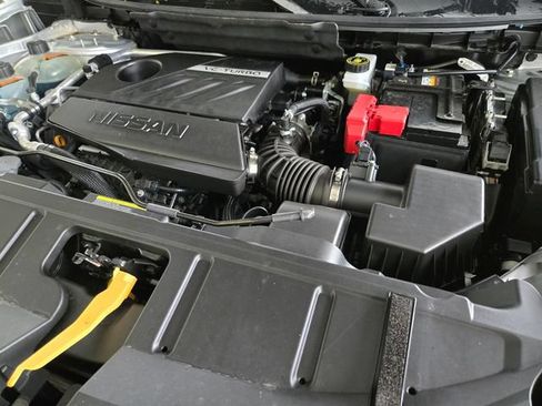Used 2023 Nissan Rogue SV AWD/4WD image 21