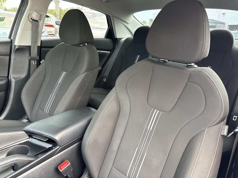 Used 2023 Hyundai Elantra SEL FWD image 20