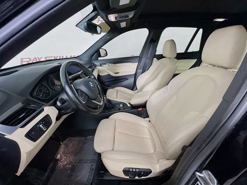 Used 2018 BMW X1 xDrive28i AWD/4WD image 10