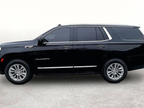 Used 2024 GMC Yukon SLT w/ SLT Luxury Package RWD image 45