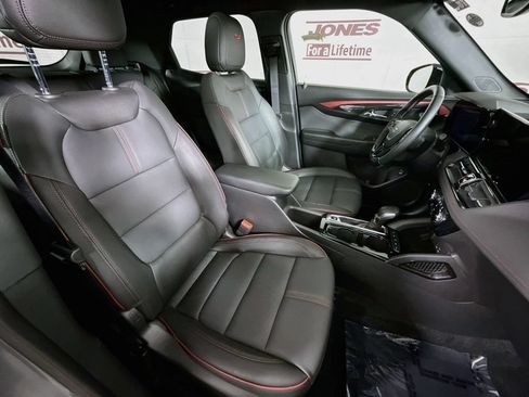 Used 2026 Chevrolet TrailBlazer RS w/ Convenience Package AWD/4WD image 30