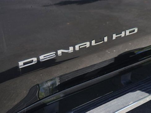 Certified 2020 GMC Sierra 2500 Denali image 13