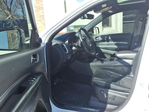 Used 2019 Dodge Durango GT image 9
