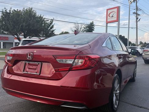 Used 2022 Honda Accord LX image 8