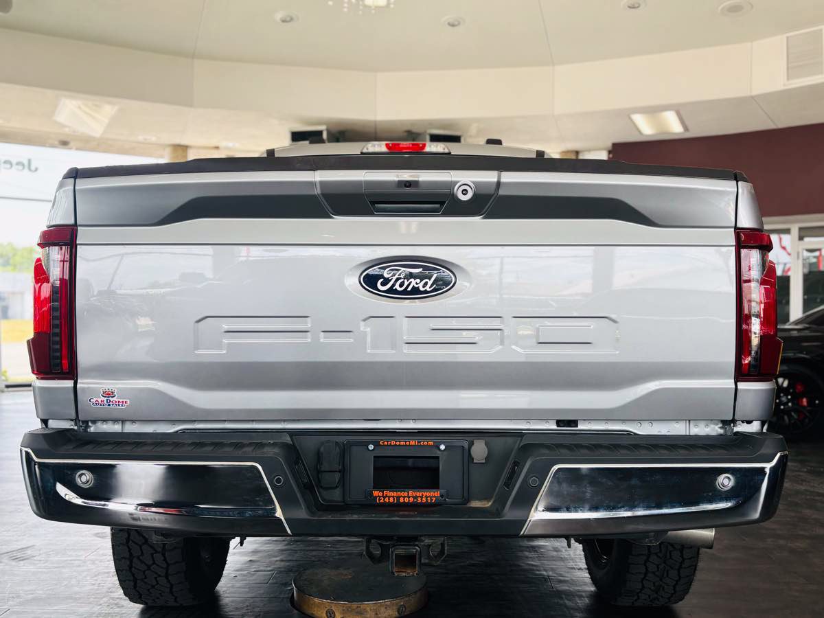 Used 2025 Ford F150 XLT w/ Equipment Group 302A MID AWD/4WD image 12