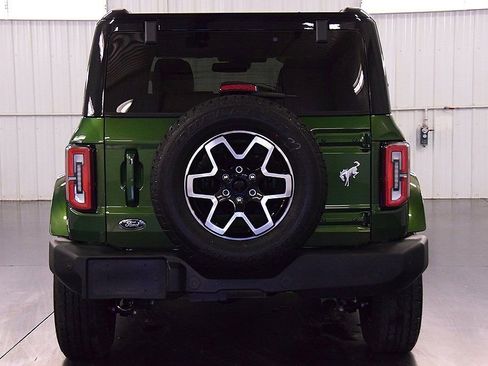 Used 2025 Ford Bronco Outer Banks image 6