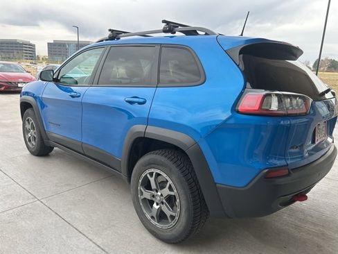 Used 2019 Jeep Cherokee Trailhawk w/ Cold Weather Group image 4