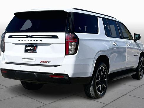 Used 2024 Chevrolet Suburban RST image 12