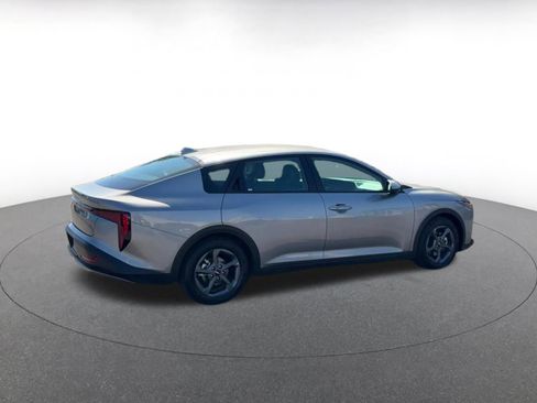 Used 2025 Kia K4 FWD image 15