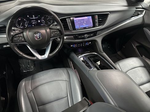 Used 2022 Buick Enclave Premium image 12