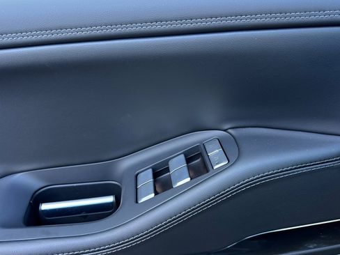 New 2025 Lincoln Navigator Reserve w/ Jet Appearance Package image 10