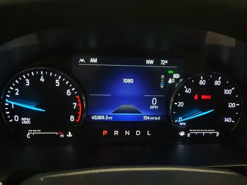 Used 2022 Ford Explorer XLT w/ Equipment Group 202A AWD/4WD image 23