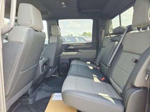 New 2026 Chevrolet Silverado 2500 ZR2 w/ LPO, Dark Essentials Package AWD/4WD image 10