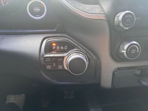 Used 2020 RAM 1500 Big Horn image 11