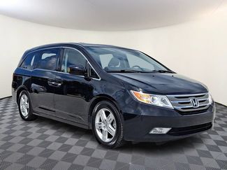 Used 2013 Honda Odyssey Touring video 1