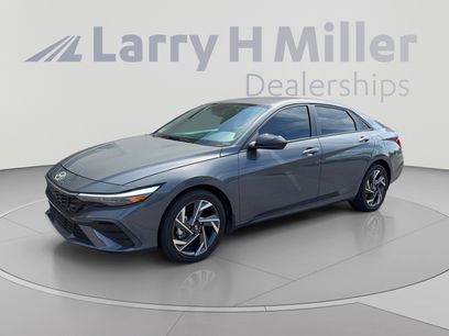 Used 2025 Hyundai Elantra SEL