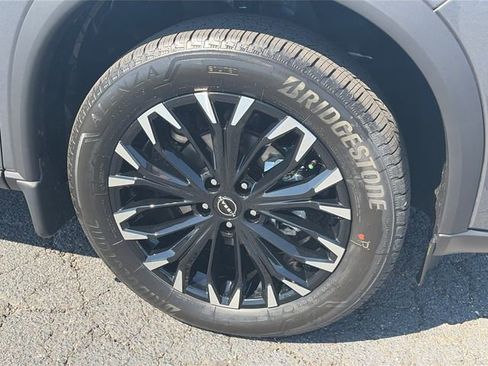 New 2026 Nissan Rogue SV AWD/4WD image 10