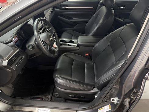Used 2023 Nissan Altima 2.5 SL AWD/4WD image 12