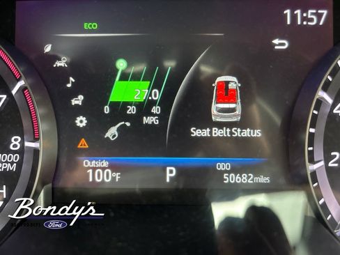 Used 2023 Toyota Highlander XSE FWD image 7