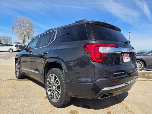 Used 2021 GMC Acadia Denali w/ Denali Ultimate Package AWD/4WD image 6