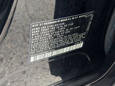Used 2024 Volkswagen Tiguan SE R-Line FWD image 19