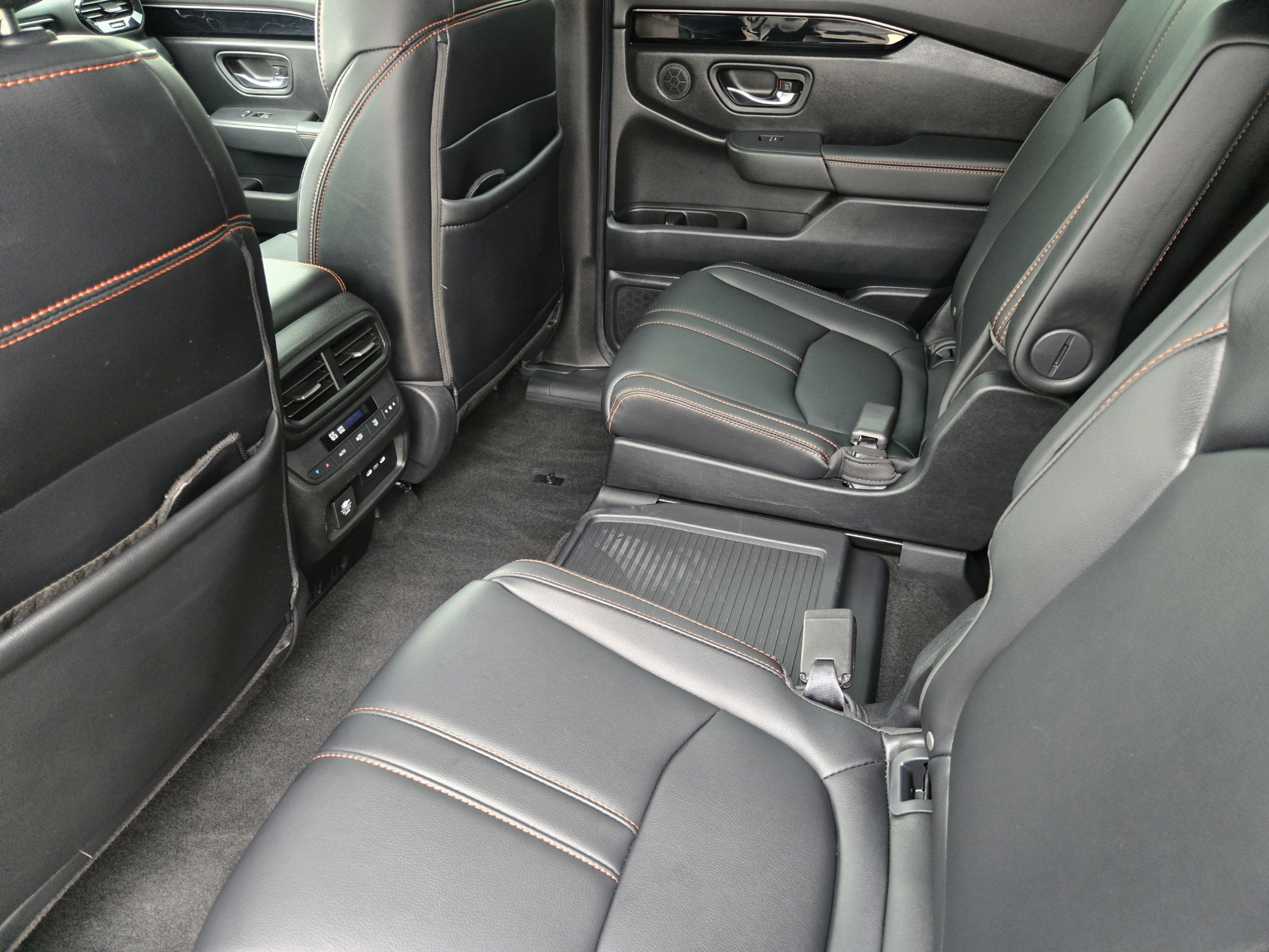 Certified 2025 Honda Pilot TrailSport image 26