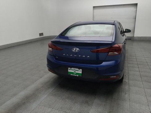 Used 2020 Hyundai Elantra SE FWD image 7