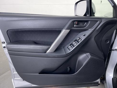 Used 2018 Subaru Forester 2.5i Premium AWD/4WD image 10