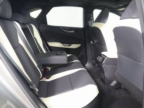 Used 2022 Lexus NX 350h AWD image 14