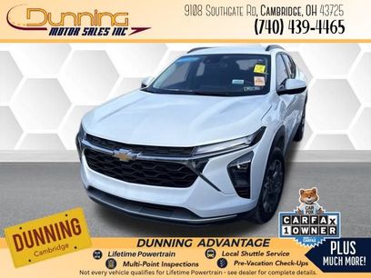 Used 2025 Chevrolet Trax LT