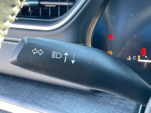 Used 2024 Jeep Grand Cherokee Limited image 36