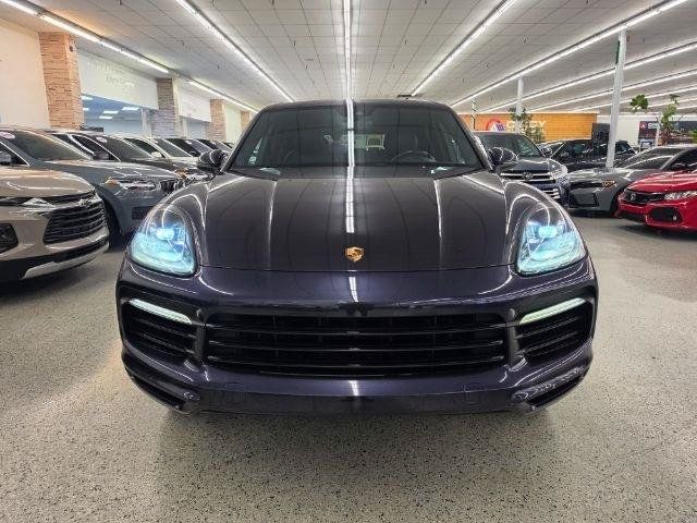Used 2019 Porsche Cayenne AWD/4WD image 3