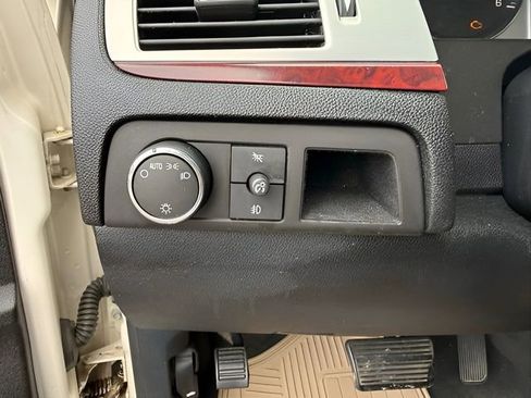 Used 2007 Cadillac Escalade EXT w/ Information Package image 34