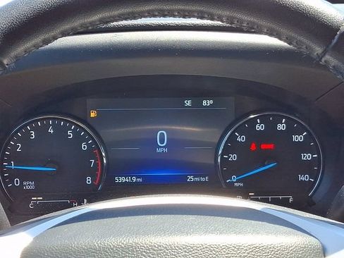 Used 2023 Ford Explorer XLT AWD/4WD image 19
