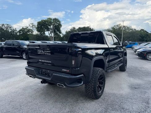 Used 2022 GMC Sierra 1500 AT4 w/ AT4 Premium Package AWD/4WD image 8