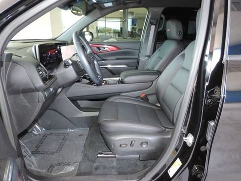 Certified 2025 Chevrolet Traverse Z71 AWD/4WD image 20