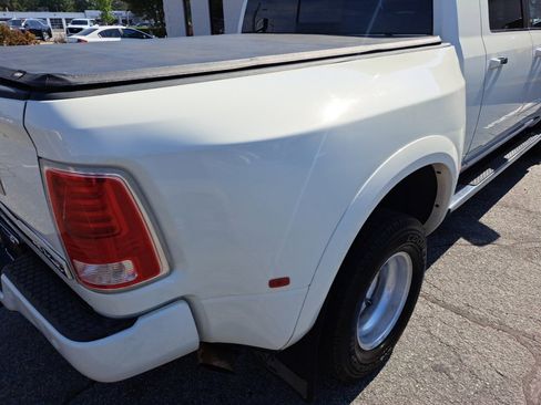 Used 2017 RAM 3500 Limited AWD/4WD image 23