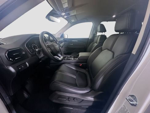 Used 2025 Honda Pilot EX-L image 13