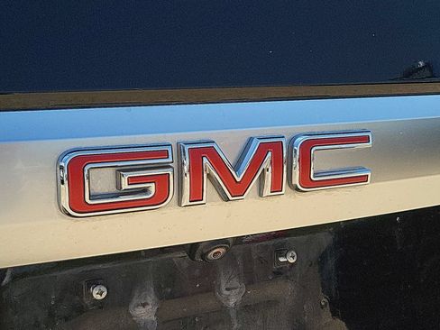 Used 2022 GMC Yukon Denali AWD/4WD image 32