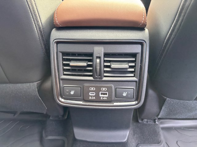 Used 2026 Subaru Forester Touring AWD/4WD image 28