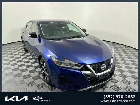 Used 2023 Nissan Maxima SV w/ Floor Mat Group image 1