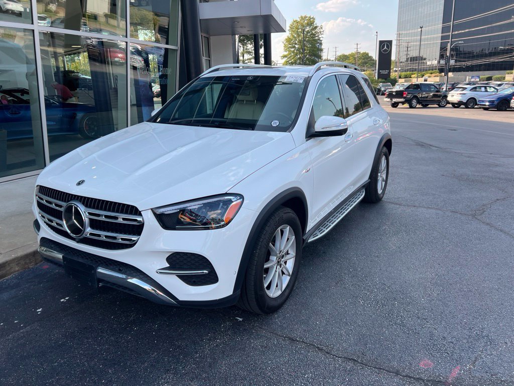 Used 2025 Mercedes-Benz GLE 450e 4MATIC w/ Driver Assistance Package image 1