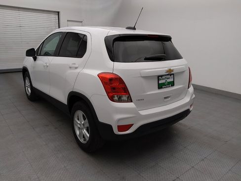 Used 2020 Chevrolet Trax LS w/ Tint and Cruise Package FWD image 5