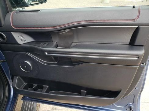 Certified 2019 Ford Expedition Limited w/ Equipment Group 303A image 20