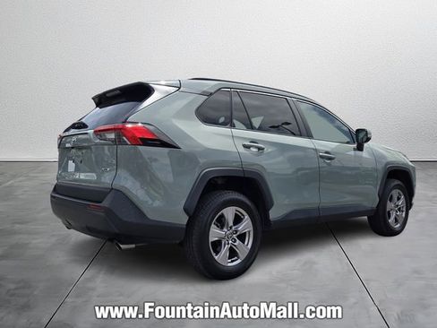 Used 2023 Toyota RAV4 XLE w/ Convenience Package FWD image 4