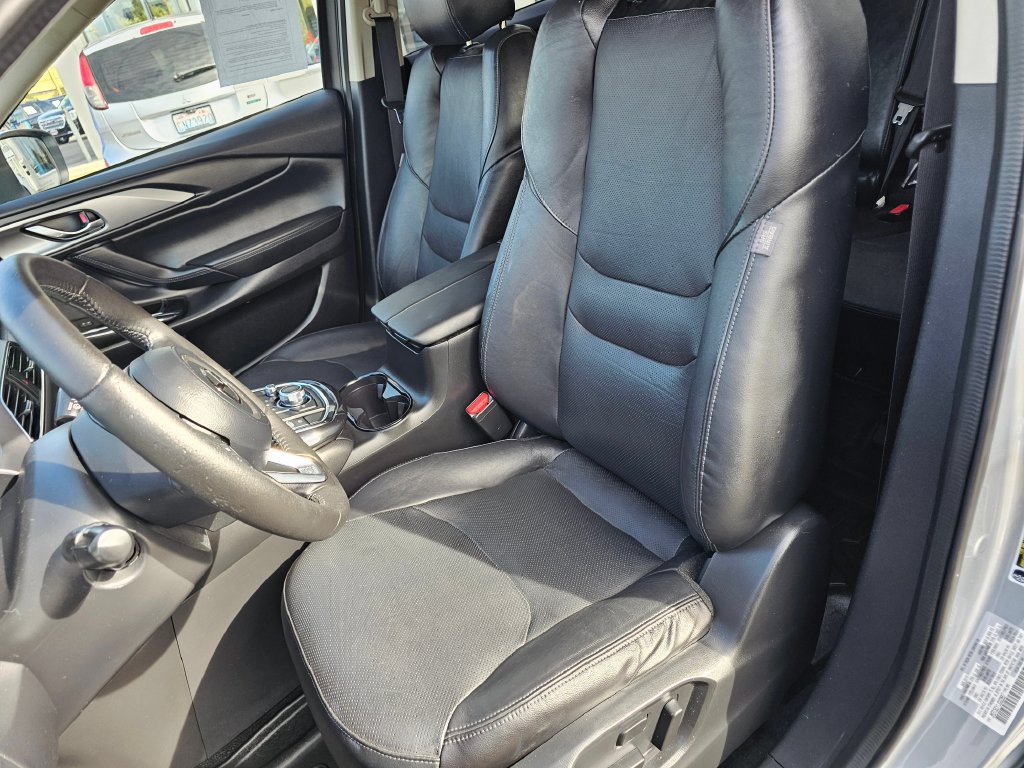 Used 2018 MAZDA CX-9 Touring AWD/4WD image 24
