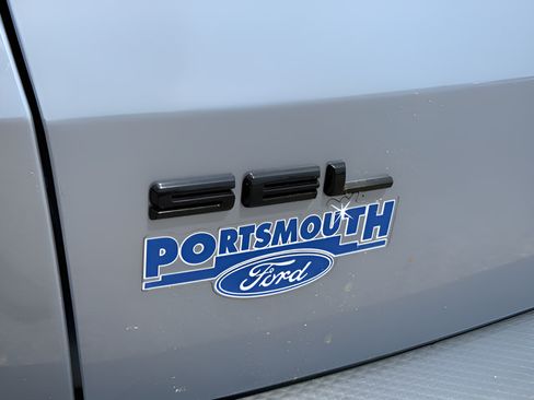 Used 2022 Ford Escape SEL w/ SEL Stealth AWD Package image 18