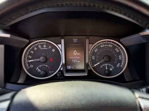 Used 2022 Toyota Tacoma SR5 image 12